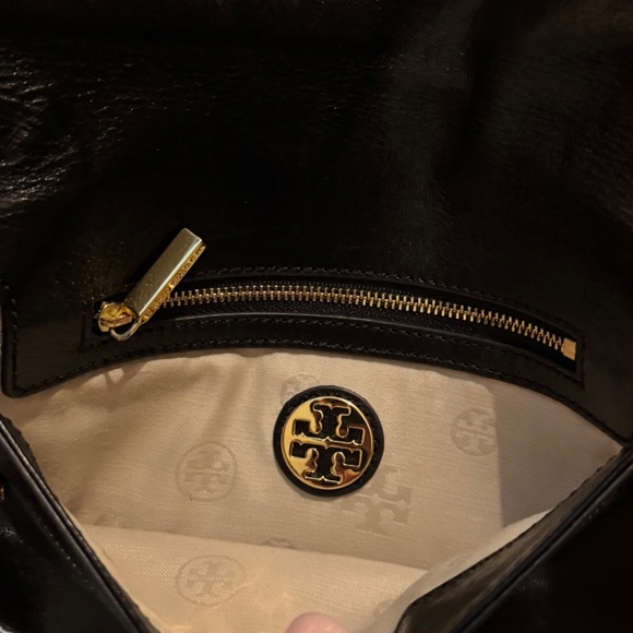 Tory Burch crossbody/clutch - Picture 4 of 5